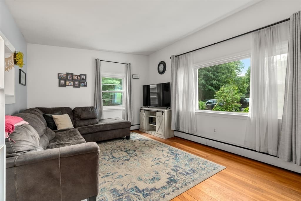 44 Susan Park Way, Uxbridge MA 01569 photo 17