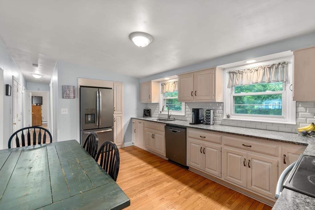 44 Susan Park Way, Uxbridge MA 01569 photo 24