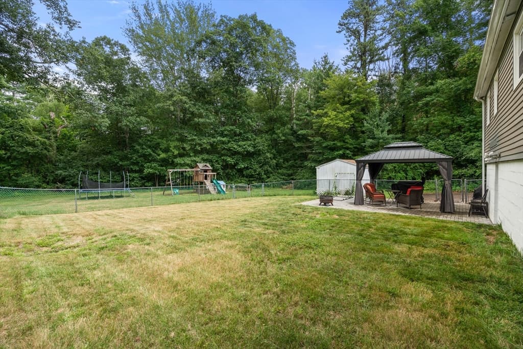 44 Susan Park Way, Uxbridge MA 01569 photo 11
