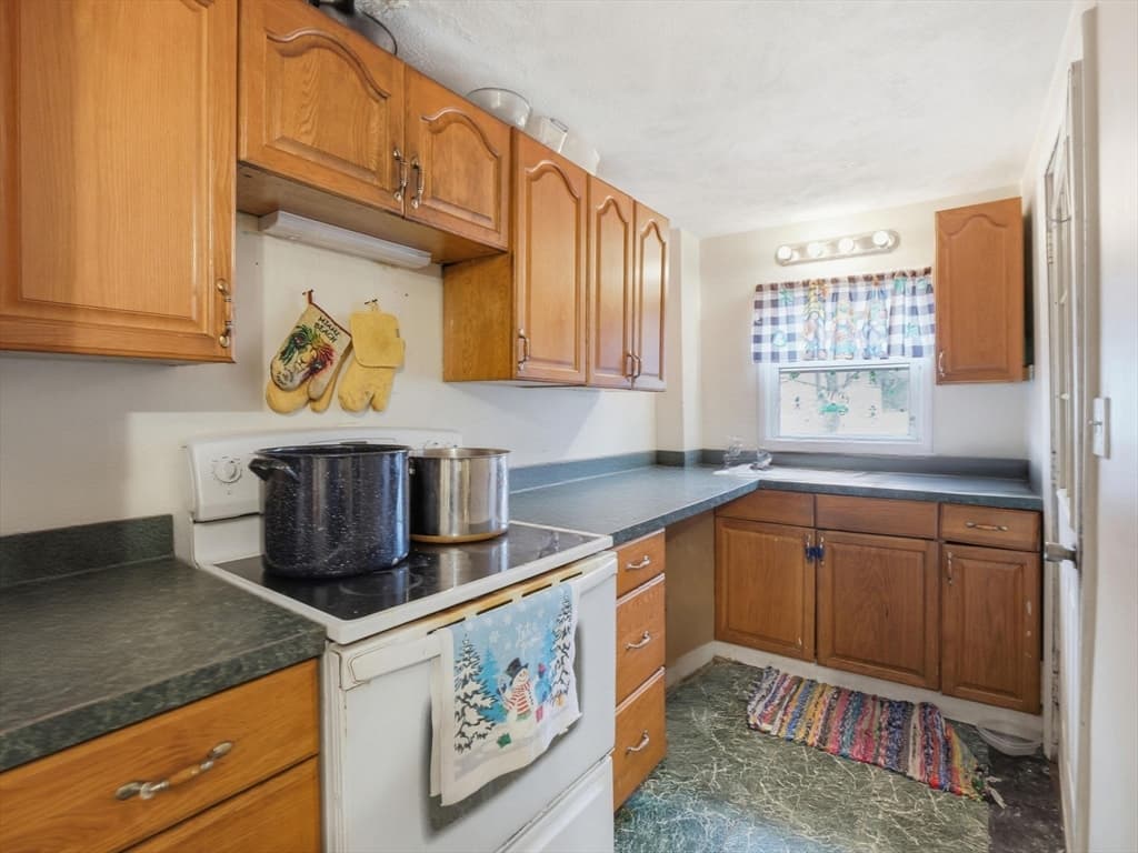 3 Kearsarge Avenue, Woburn MA 01801 photo 12
