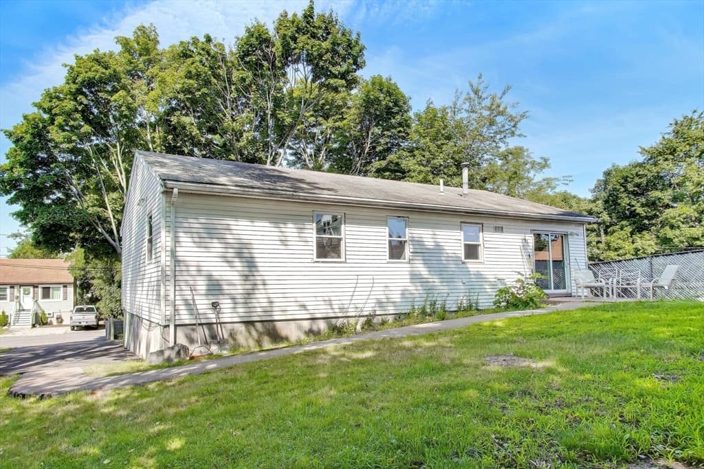 14 Hull St, Quincy MA 02169 photo 17