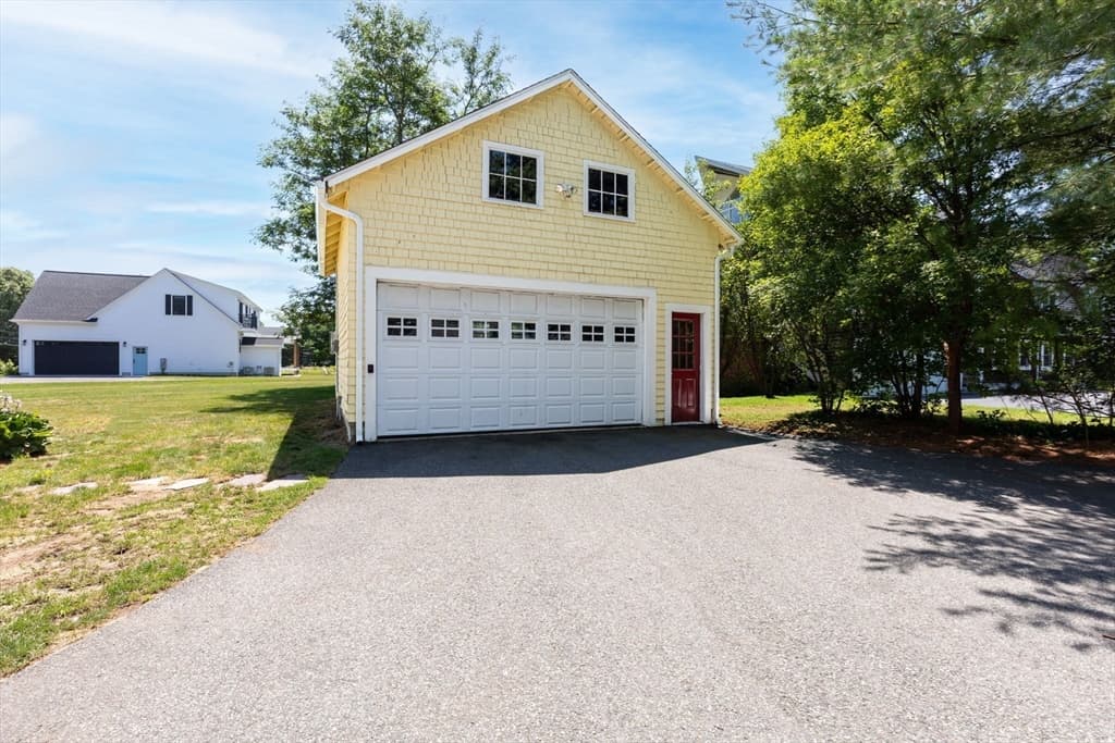 109 Locust, Attleboro MA 02703 photo 34