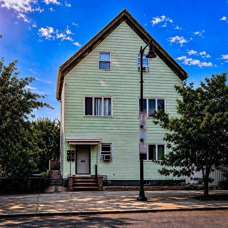 549 Bennington St, Boston MA 02128