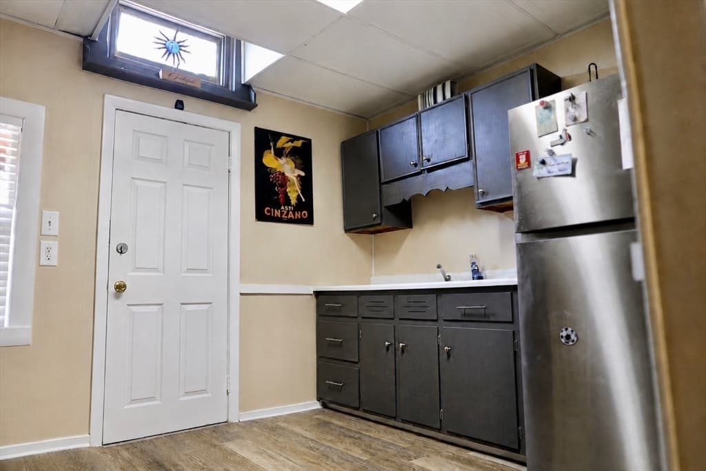 549 Bennington St, Boston MA 02128 photo 10