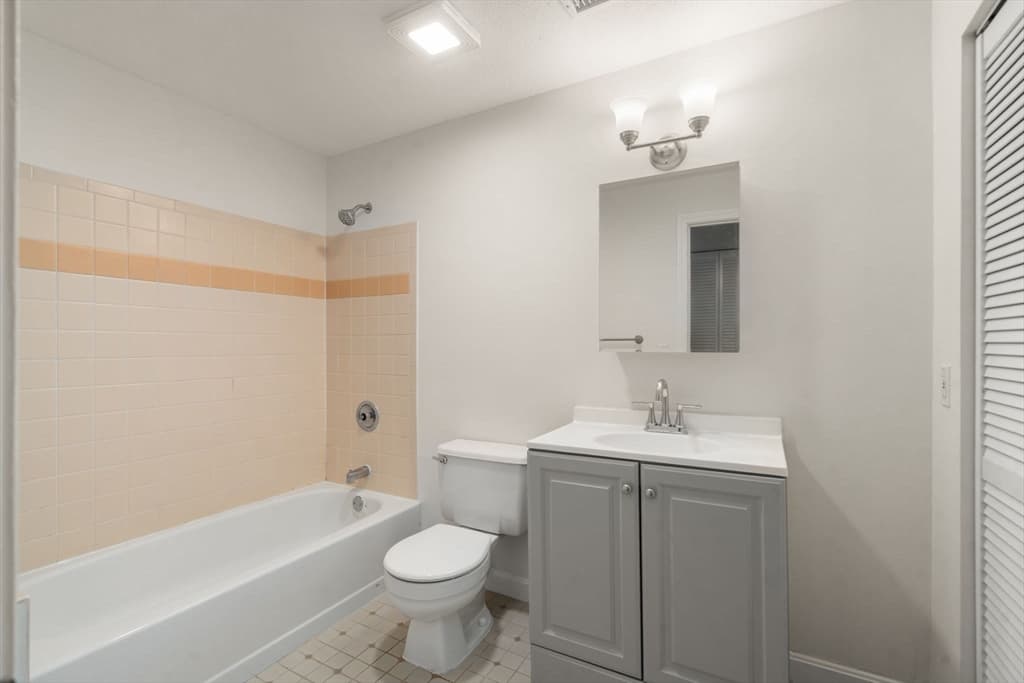 20 Walden Dr # 20, Natick MA 01760 photo 17