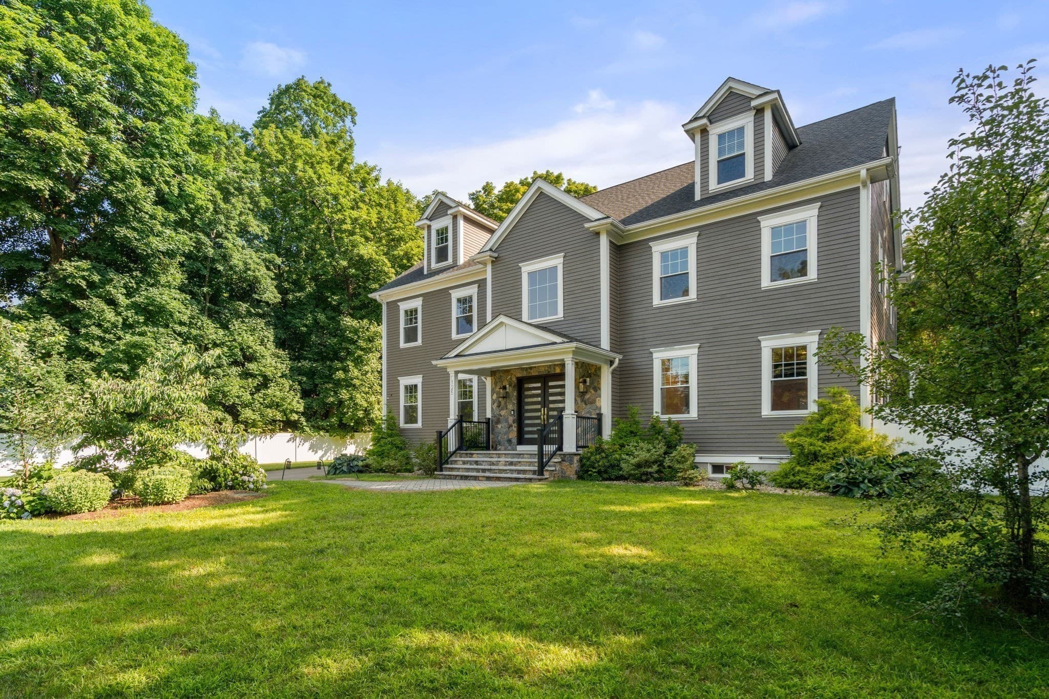 Single Family Residence at 125 Union St, Natick MA 01760, Natick, photo 2 of 42