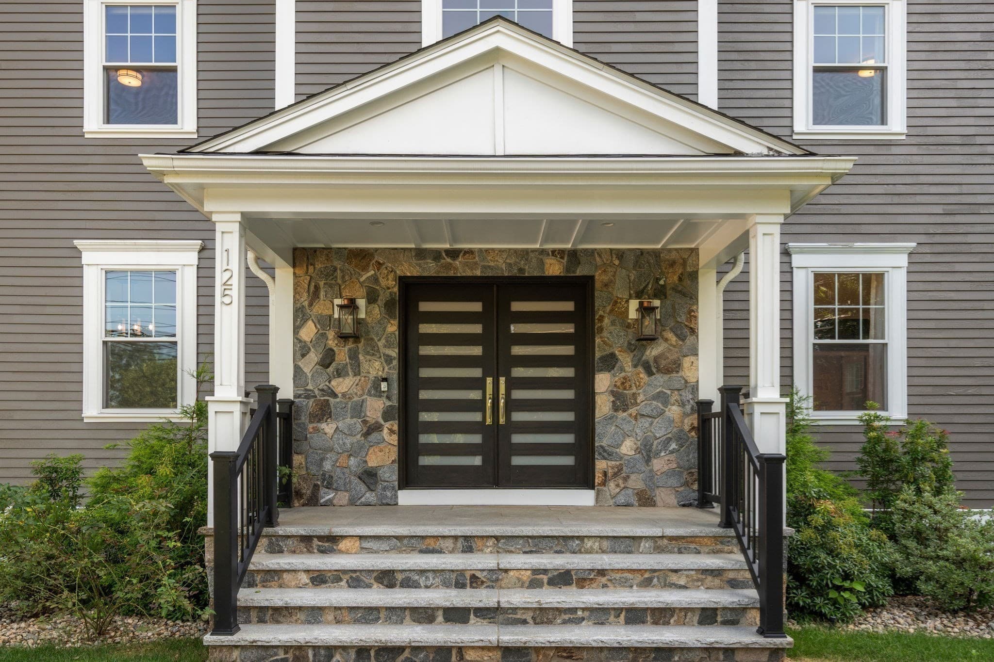 Single Family Residence at 125 Union St, Natick MA 01760, Natick, photo 4 of 42