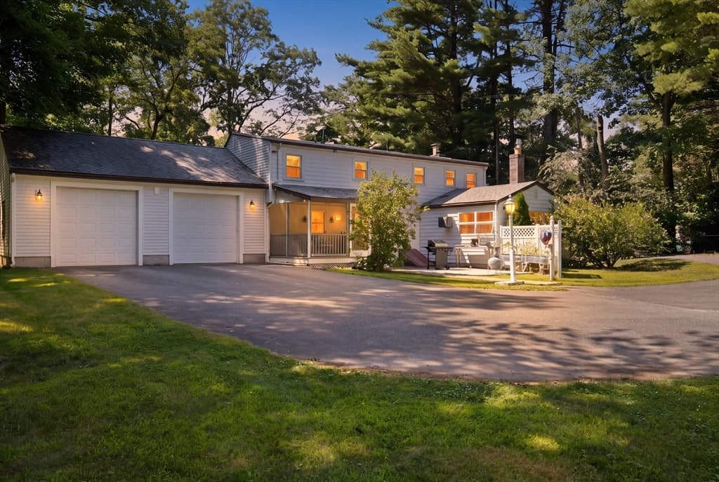 341 Locust Street, Danvers MA 01923 photo 2