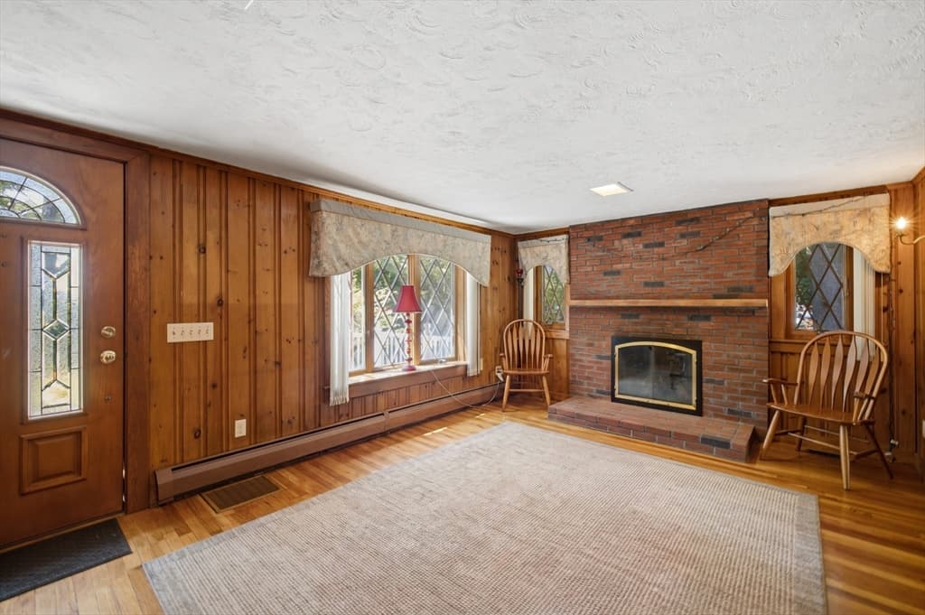 341 Locust Street, Danvers MA 01923 photo 19