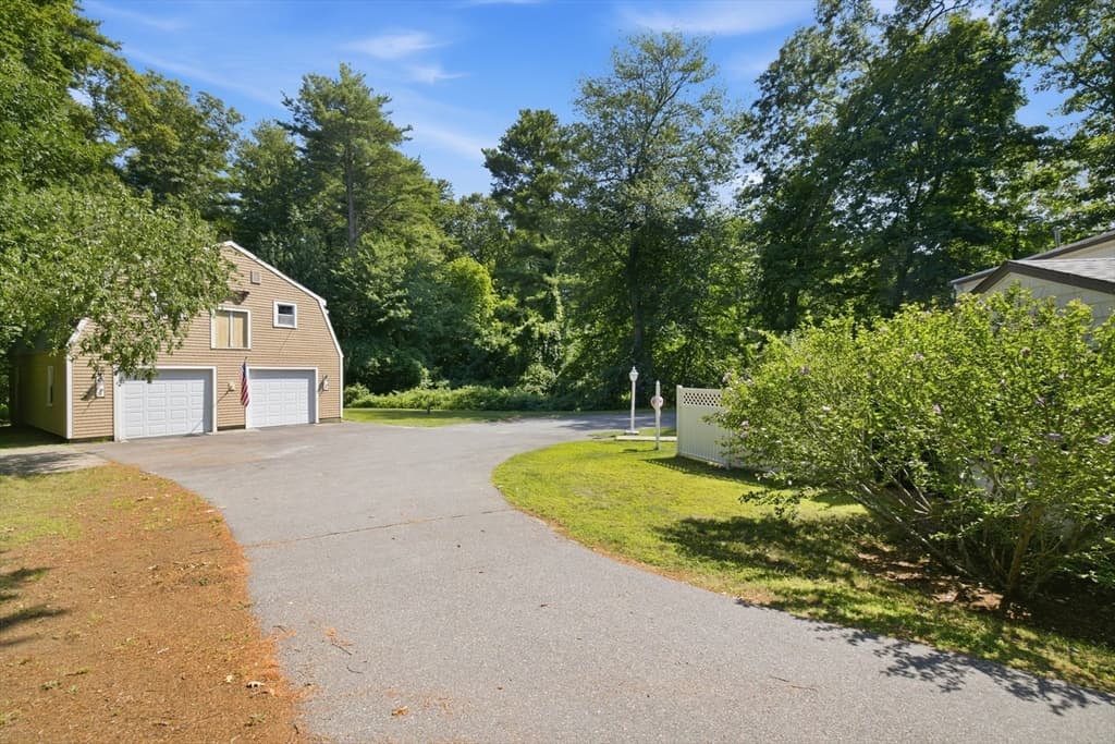 341 Locust Street, Danvers MA 01923 photo 8