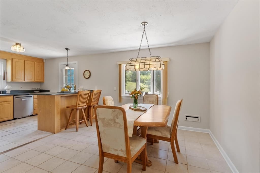 5 Noel Road, Andover MA 01810 photo 13
