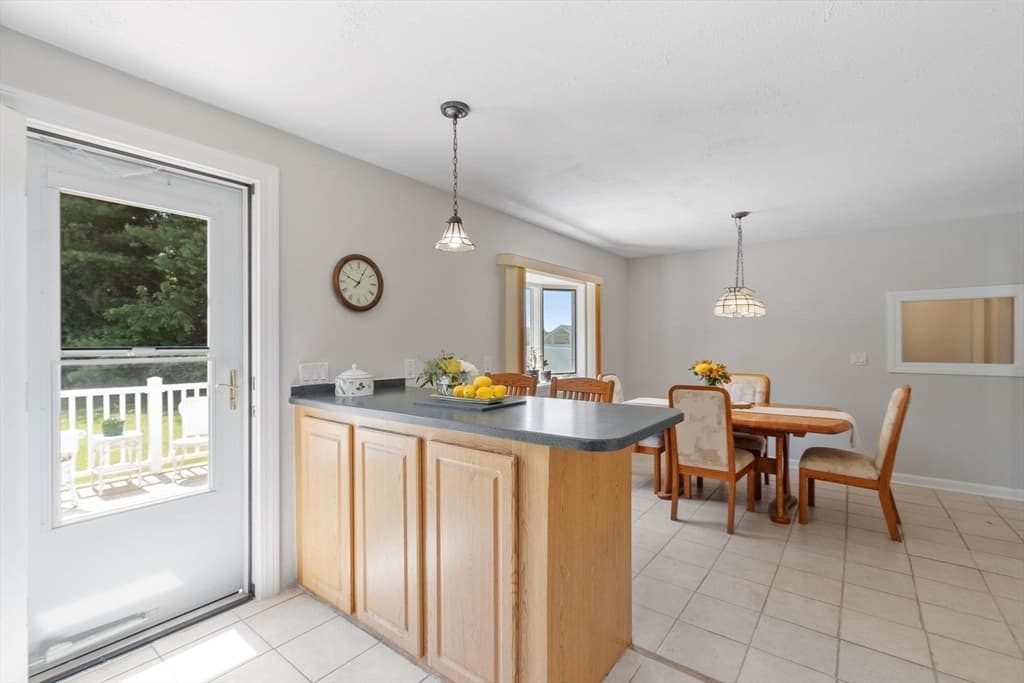 5 Noel Road, Andover MA 01810 photo 18