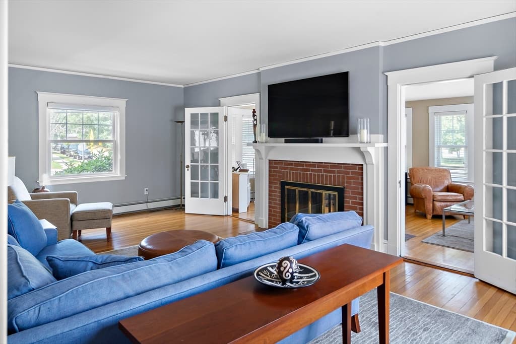 Single Family Residence at 667 Salem St, Lynnfield MA 01940, Lynnfield, photo 19 of 39