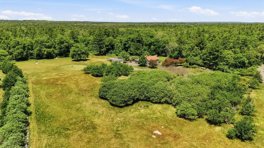 126A Lucy Little, Dartmouth MA 02747 photo 3