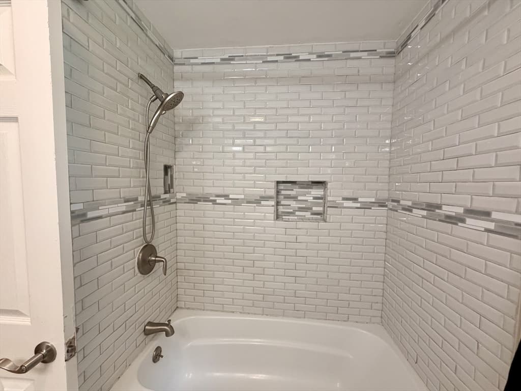 57 Laurel Ln, Bellingham MA 02019 photo 28