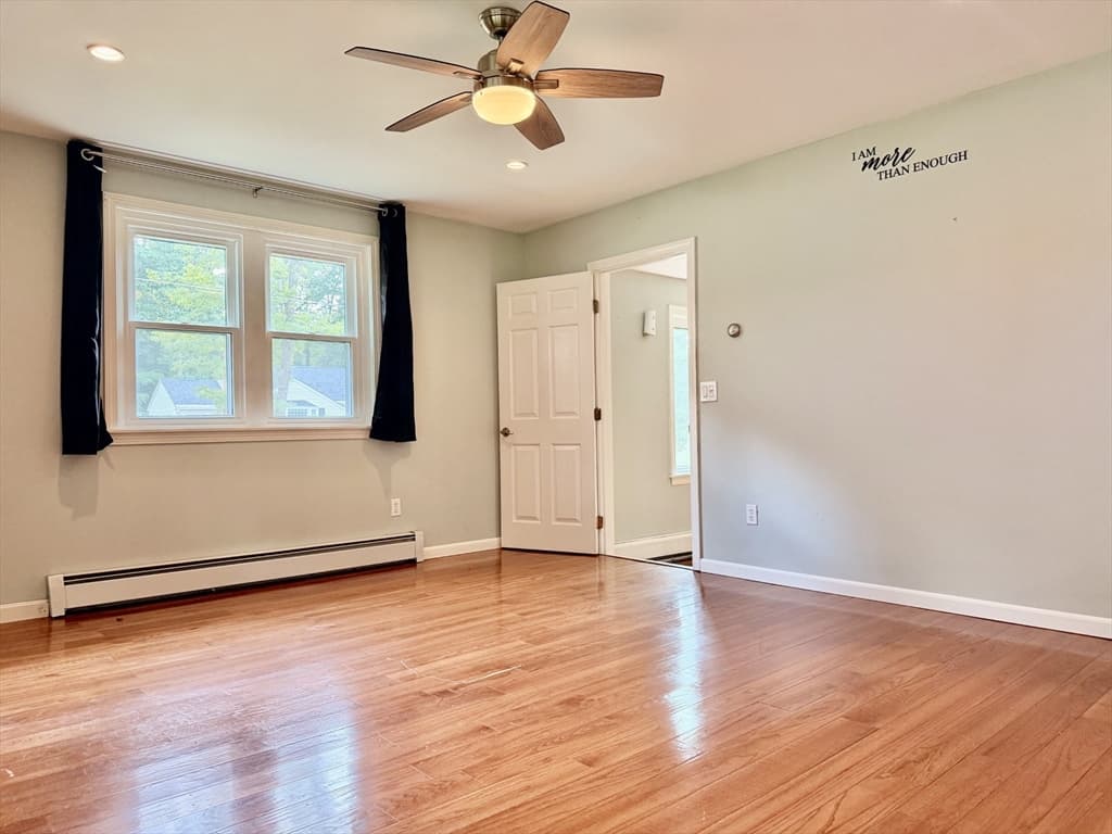 57 Laurel Ln, Bellingham MA 02019 photo 18