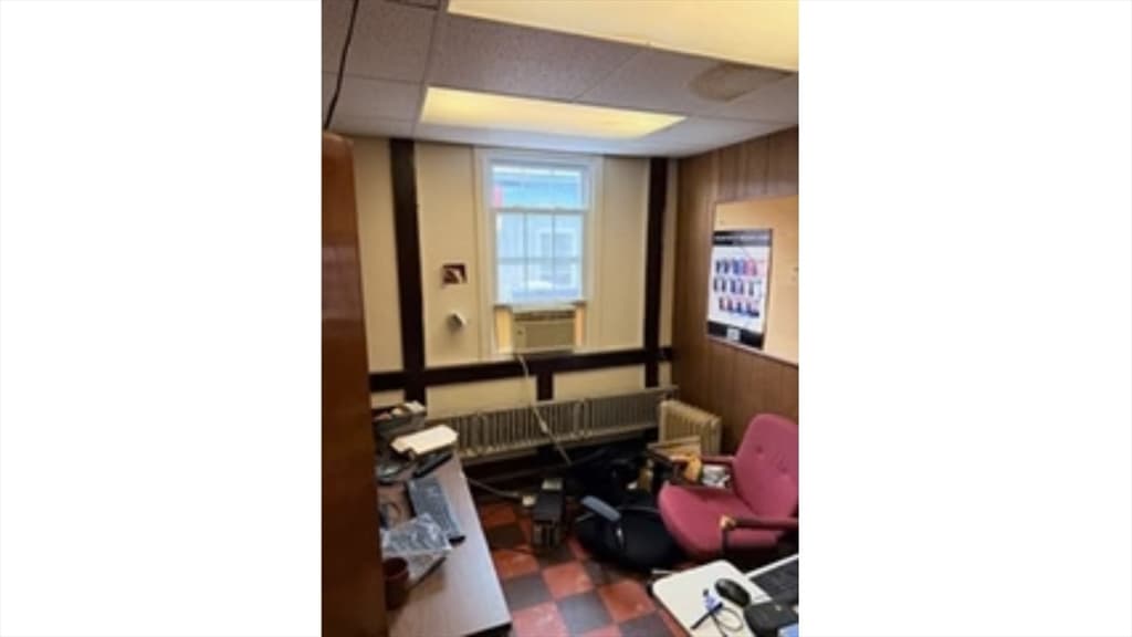 93 Hazel St, Woonsocket RI 02895 photo 9