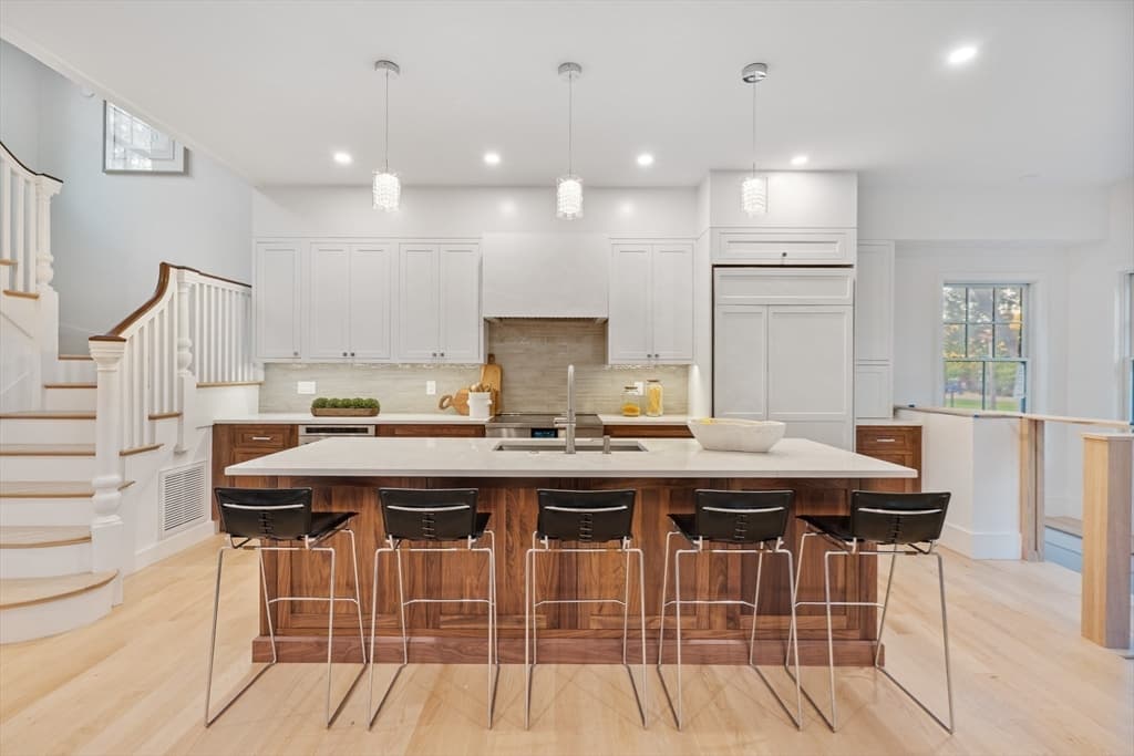 65 Francis # A, Brookline MA 02446 photo 6