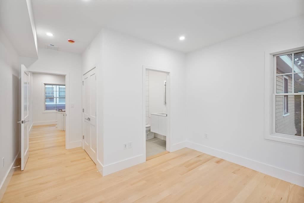 65 Francis # A, Brookline MA 02446 photo 26