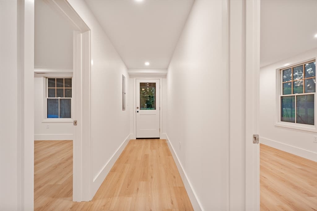 65 Francis # A, Brookline MA 02446 photo 28