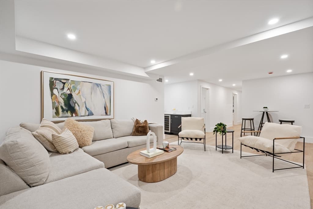 65 Francis # A, Brookline MA 02446 photo 20
