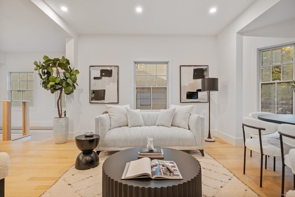 65 Francis # A, Brookline MA 02446 photo 8