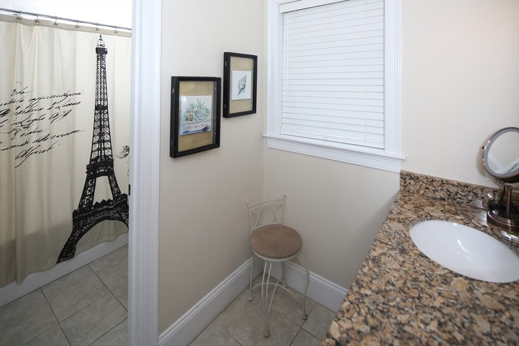 159 Willard St # 5, Quincy MA 02169 photo 9