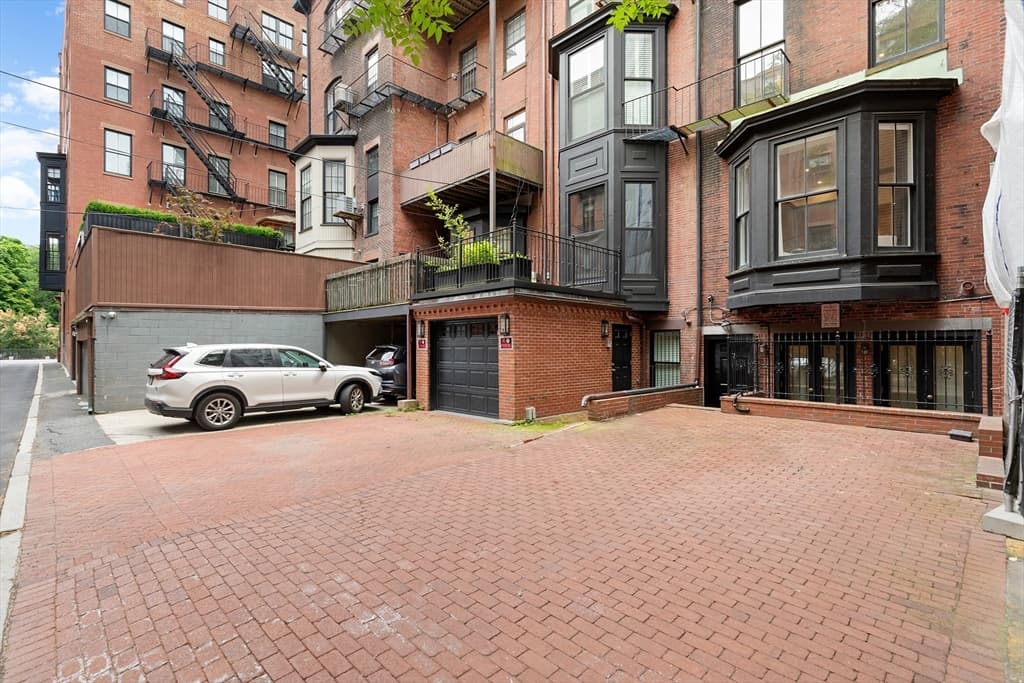 7 Marlborough Street # 1, Boston MA 02116 photo 29