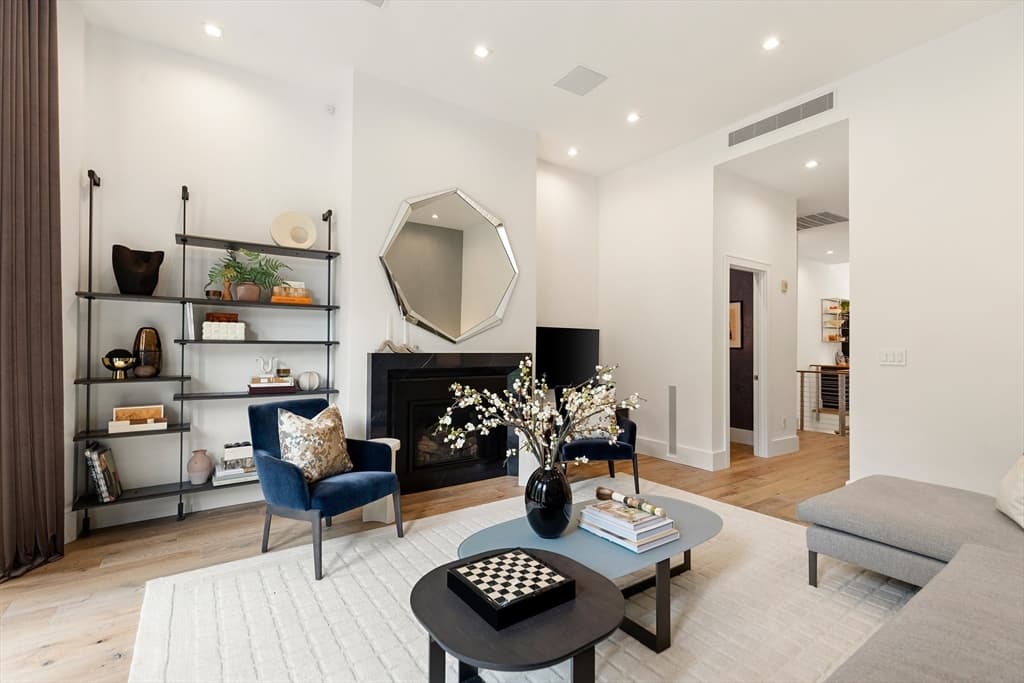 7 Marlborough Street # 1, Boston MA 02116 photo 4