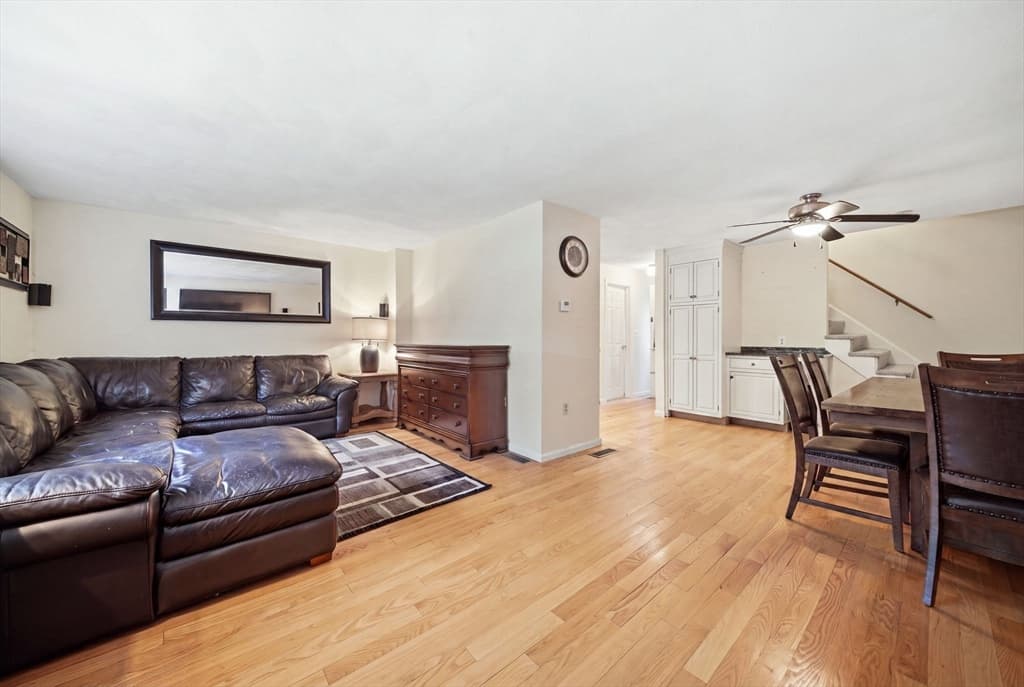 8 Quail Run # 8, Tewksbury MA 01876 photo 16