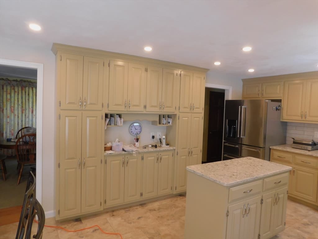 621 Marshall St, Holliston MA 01746 photo 3
