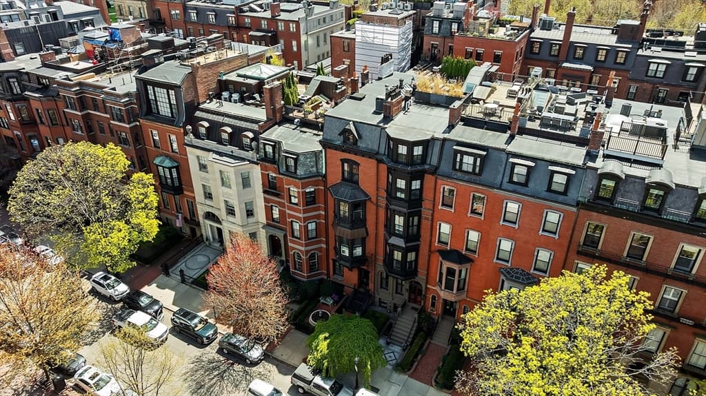 14 Marlborough St, Boston MA 02116 photo 3