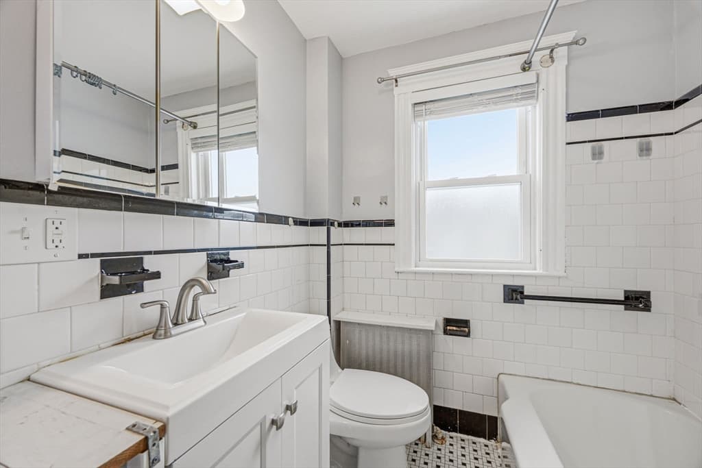3 Florence St, Quincy MA 02170 photo 24