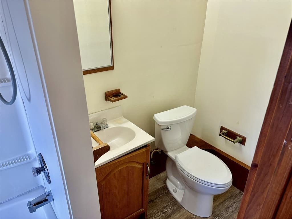282 Sprague, Fall River MA 02724 photo 11
