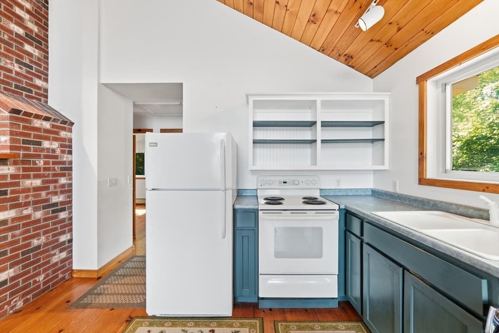 43 Salminen Drive, Leicester MA 01524 photo 8