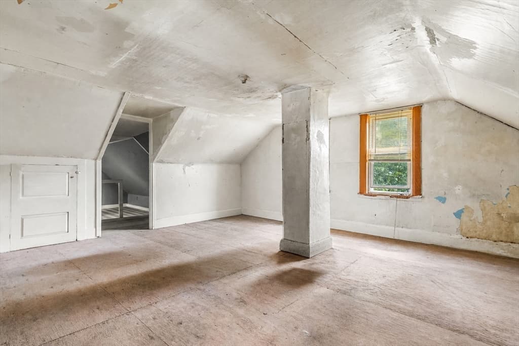 1313 Somerset Ave, Taunton MA 02780 photo 18