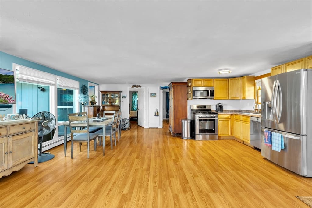 199 Edgewater Dr W, Falmouth MA 02536 photo 12