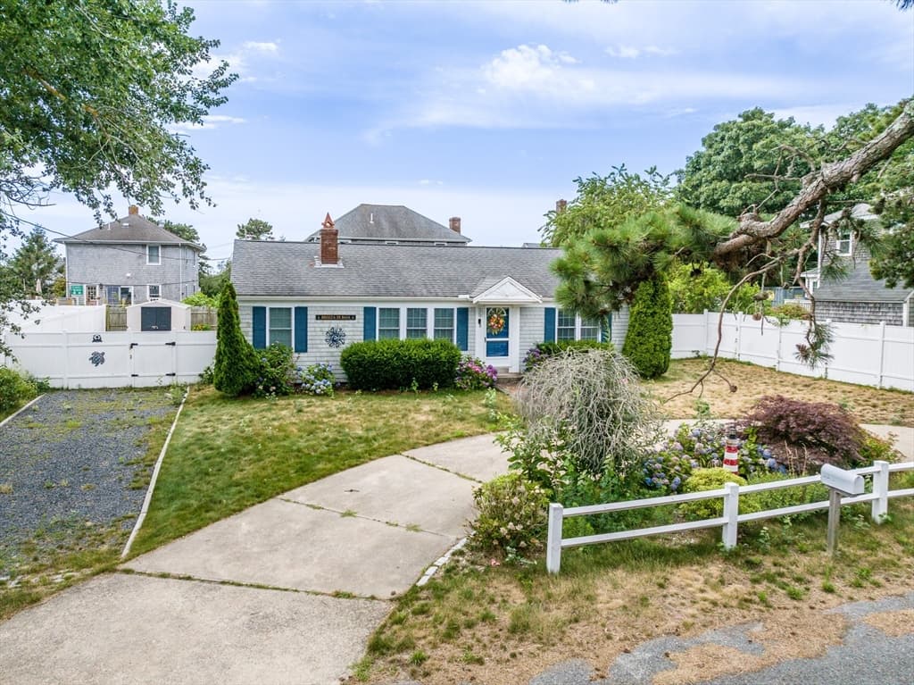 5 Water St, Yarmouth MA 02673 photo 2