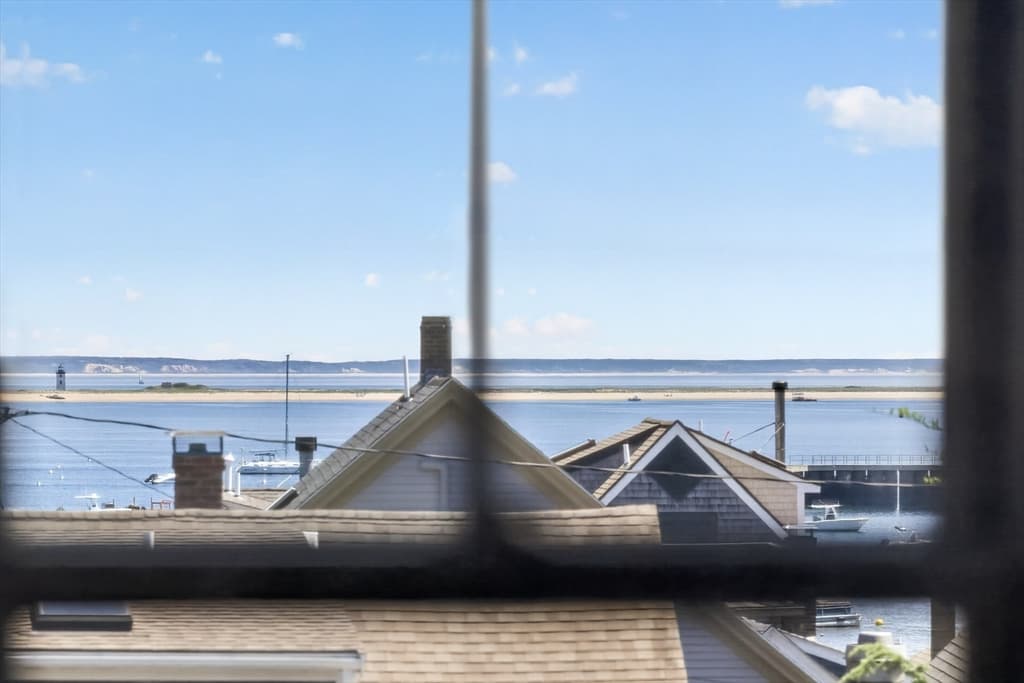 7 Conant Street Unit 4, Provincetown MA 02657 photo 18