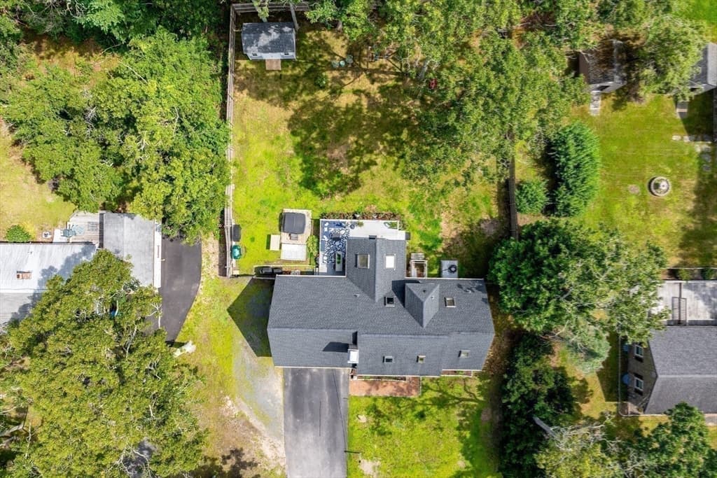 835 Old Barnstable, Falmouth MA 02536 photo 27
