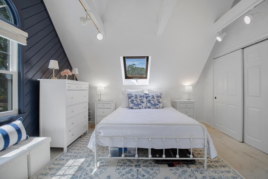 835 Old Barnstable, Falmouth MA 02536 photo 18