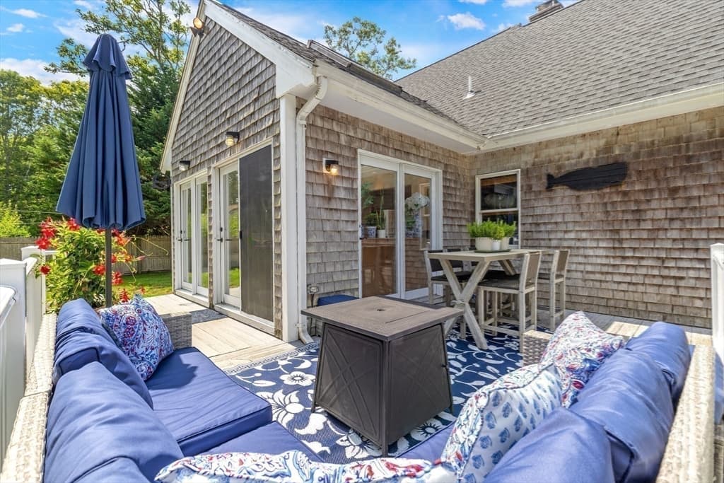 835 Old Barnstable, Falmouth MA 02536 photo 37