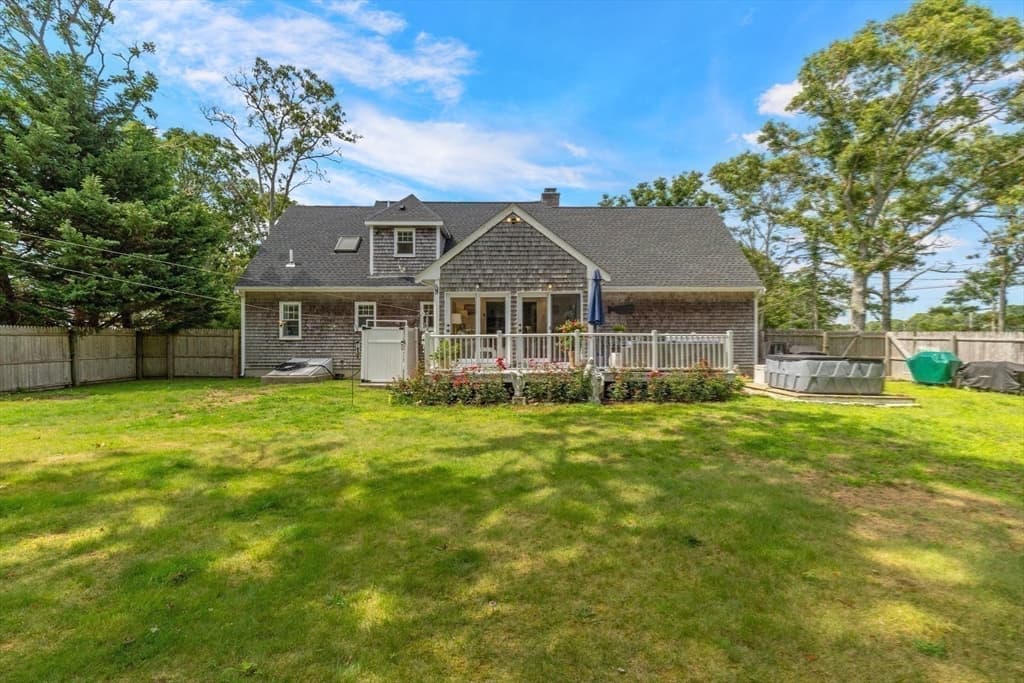 835 Old Barnstable, Falmouth MA 02536 photo 31