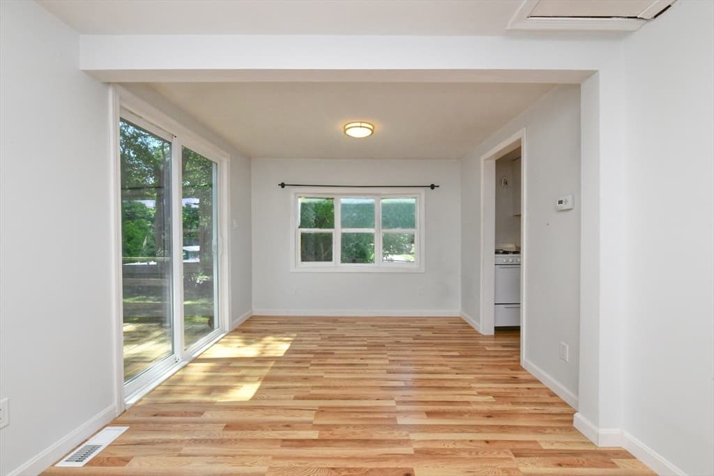 27 Lake Dr, Plymouth MA 02360 photo 12