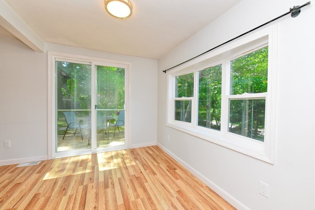 27 Lake Dr, Plymouth MA 02360 photo 14