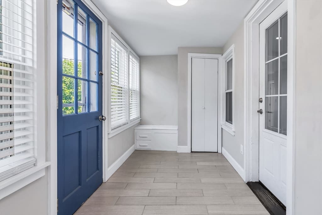 90 Gilbert St, Lawrence MA 01843 photo 6