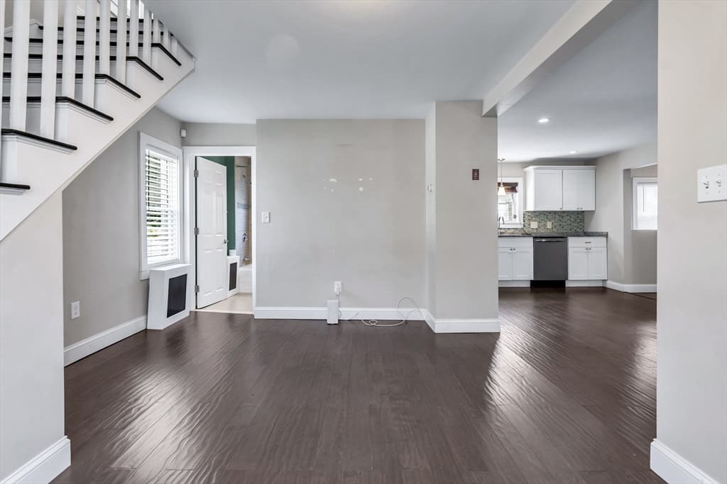 90 Gilbert St, Lawrence MA 01843 photo 18