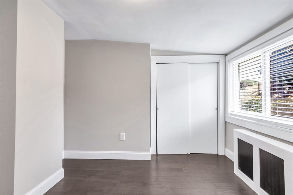 90 Gilbert St, Lawrence MA 01843 photo 25