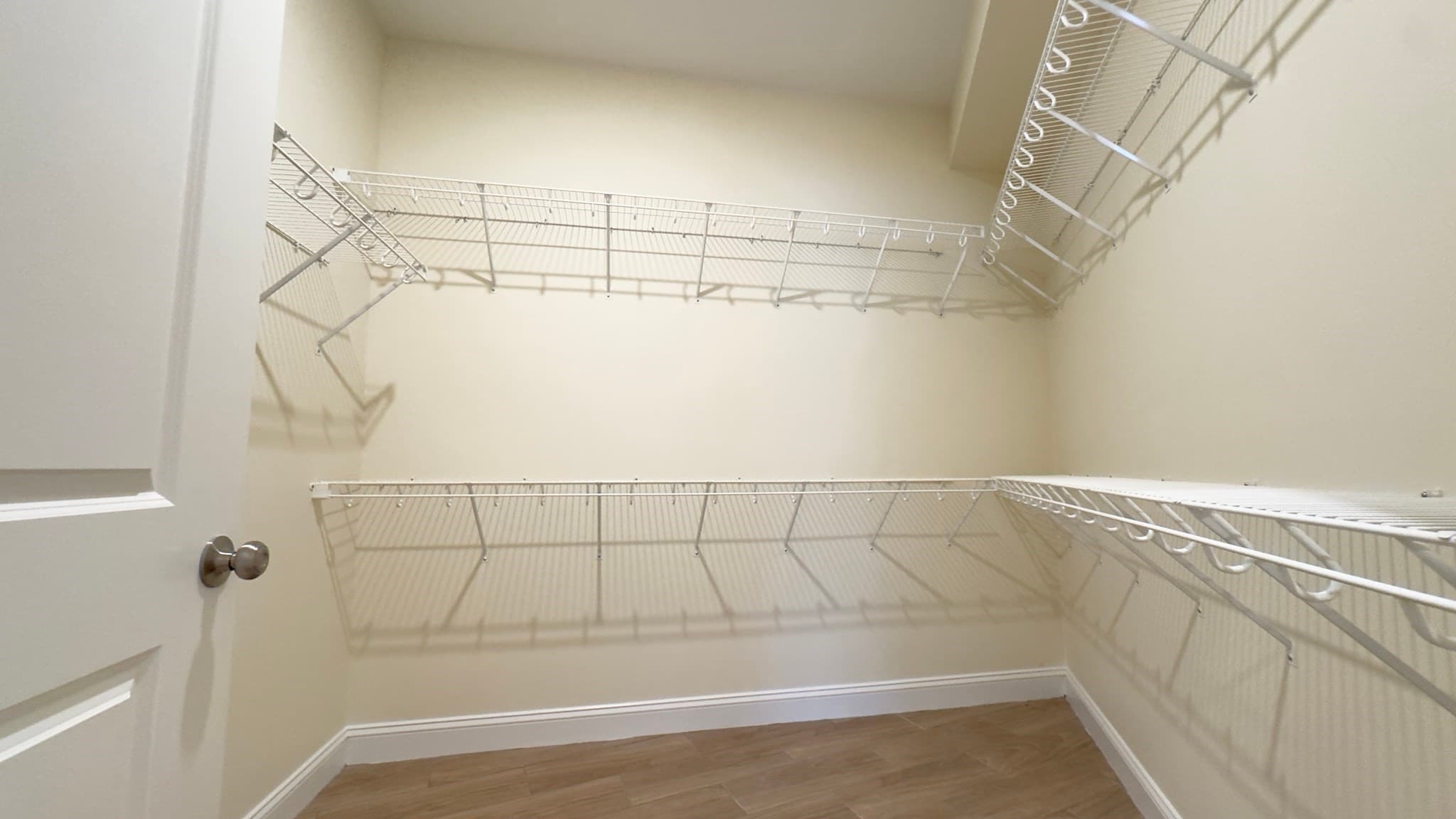 3 Family - 3 Units Up/Down at 806 Saratoga, Boston MA 02128, Boston, photo 21 of 40