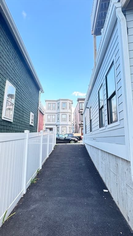 804 Saratoga # 1, Boston MA 02128 photo 8